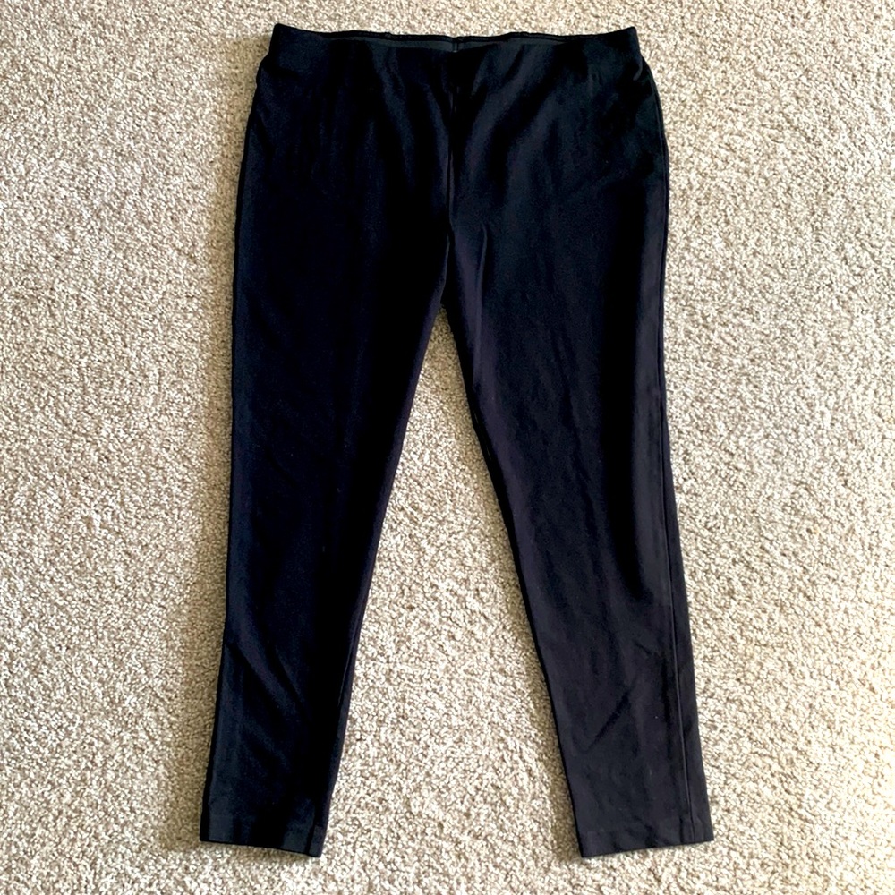 CHAUS Ankle Cut Pants